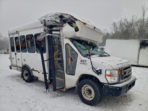 2017 Ford Econoline E350, VIN 1FDEE3FSXHDC29254. Фото 1 з 6 з аукціону Copart. Каталог авто зі США OpenDataCar.