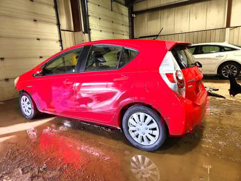2013 Toyota Prius C, VIN JTDKDTB37D1531427. Фото 2 з 6 з аукціону Copart. Каталог авто зі США OpenDataCar.