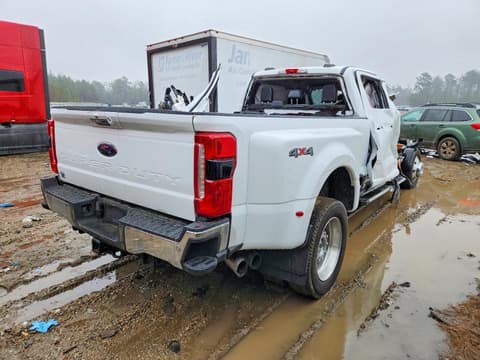 2023 Ford F-450 Super Duty, VIN 1FT8W4DMXPEC13038. Фото 3 из 6 с аукциона Copart. Каталог авто из США OpenDataCar.