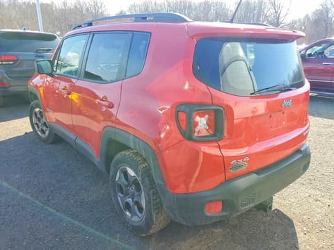 2016 Jeep Renegade, VIN ZACCJBAT5GPD89575. Фото 2 з 6 з аукціону Copart. Каталог авто зі США OpenDataCar.