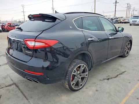 2017 Maserati Levante, VIN ZN661YUS5HX236176. Фото 3 из 6 с аукциона Copart. Каталог авто из США OpenDataCar.