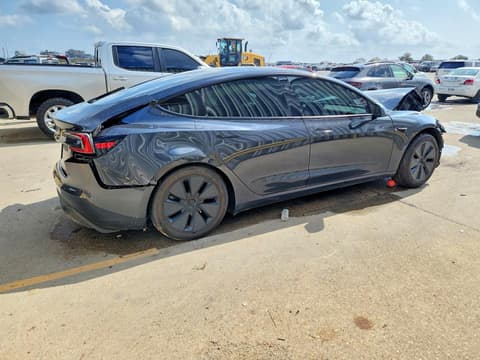 2024 Tesla Model 3, VIN 5YJ3E1EA7RF872387. Фото 3 з 6 з аукціону Copart. Каталог авто зі США OpenDataCar.
