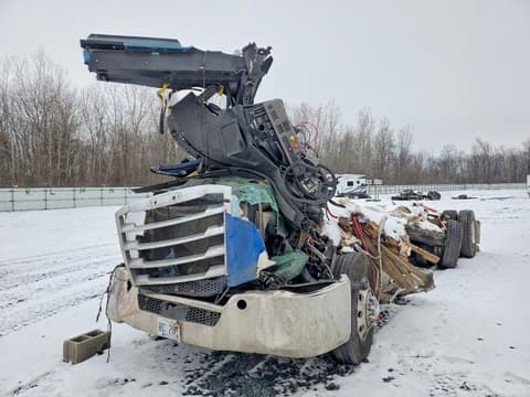 2024 Freightliner Cascadia 126, VIN 1FUJHHD18RLUX8718. Фото 2 з 6 з аукціону Copart. Каталог авто зі США OpenDataCar.
