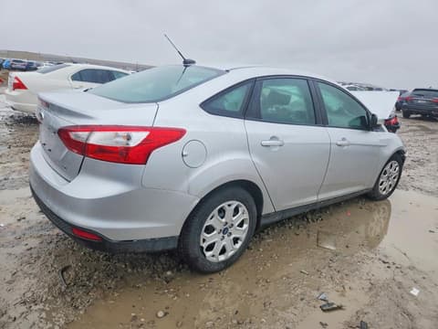 2012 Ford Focus, VIN 1FAHP3F28CL243881. Фото 3 из 6 с аукциона Copart. Каталог авто из США OpenDataCar.