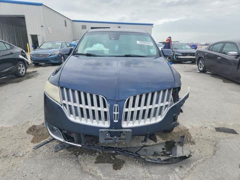 2012 Lincoln MKT, VIN 2LMHJ5FR8CBL51454. Фото 5 з 6 з аукціону Copart. Каталог авто зі США OpenDataCar.