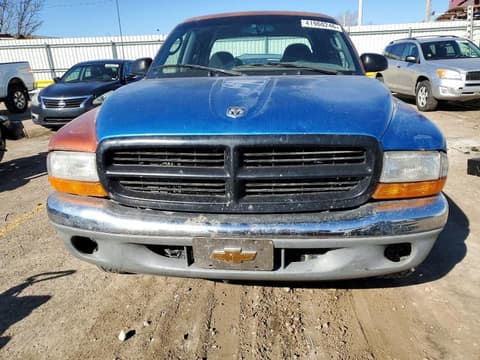 2000 Dodge Dakota, VIN 1B7GL2AX4YS658210. Фото 5 з 6 з аукціону Copart. Каталог авто зі США OpenDataCar.