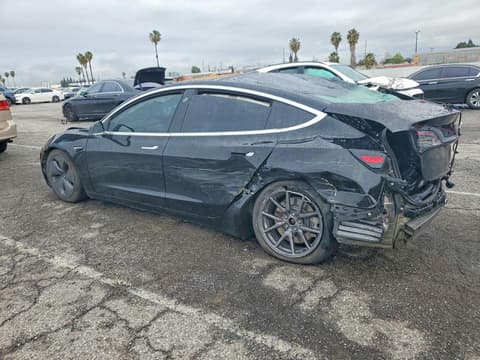 2018 Tesla Model 3, VIN 5YJ3E1EB2JF112476. Фото 2 з 6 з аукціону Copart. Каталог авто зі США OpenDataCar.