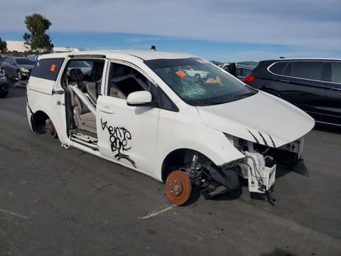 2018 Kia Sedona, VIN KNDMA5C19J6374315. Фото 4 з 6 з аукціону Copart. Каталог авто зі США OpenDataCar.