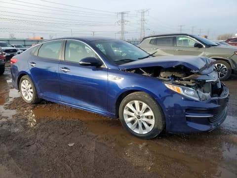 2017 Kia Optima, VIN 5XXGT4L37HG123226. Фото 4 з 6 з аукціону Copart. Каталог авто зі США OpenDataCar.