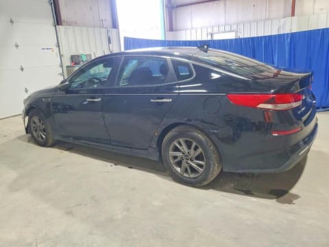 2020 Kia Optima, VIN 5XXGT4L32LG393165. Фото 2 з 6 з аукціону Copart. Каталог авто зі США OpenDataCar.