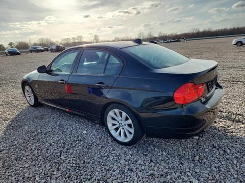 2011 Bmw 3 Series, VIN WBAPH7C5XBE460082. Фото 2 з 6 з аукціону Copart. Каталог авто зі США OpenDataCar.
