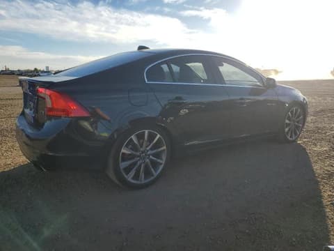 2015 Volvo S60, VIN YV140MFC7F2301267. Zdjęcie 3 z 6 z aukcji Copart. Katalog aut z USA OpenDataCar.