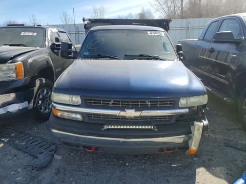 2000 Chevrolet Silverado, VIN 1GCEK14V1YE41597X. Фото 5 з 6 з аукціону Copart. Каталог авто зі США OpenDataCar.