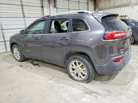 2016 Jeep Cherokee, VIN 1C4PJMCB7GW289093. Фото 2 из 6 с аукциона Copart. Каталог авто из США OpenDataCar.