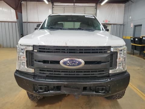 2018 Ford F-250 Super Duty, VIN 1FT7W2B66JEB72838. Фото 5 з 6 з аукціону Copart. Каталог авто зі США OpenDataCar.