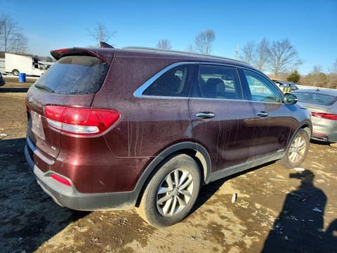 2017 Kia Sorento, VIN 5XYPGDA5XHG240299. Фото 3 з 6 з аукціону Copart. Каталог авто зі США OpenDataCar.