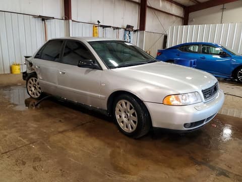 2000 Audi A4, VIN WAUDC68D0YA168954. Фото 4 з 6 з аукціону Copart. Каталог авто зі США OpenDataCar.