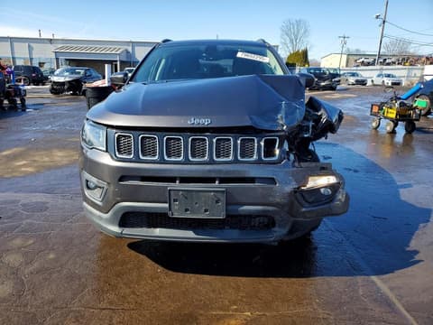 2017 Jeep Compass, VIN 3C4NJDBB0HT693403. Фото 5 з 6 з аукціону Copart. Каталог авто зі США OpenDataCar.