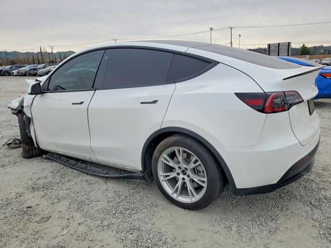 2021 Tesla Model Y, VIN 5YJYGDEE6MF195927. Фото 2 з 6 з аукціону Copart. Каталог авто зі США OpenDataCar.