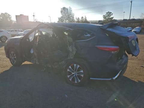 2022 Toyota Highlander, VIN 5TDGZRAHXNS543454. Фото 2 з 6 з аукціону Copart. Каталог авто зі США OpenDataCar.