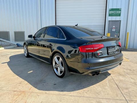 2015 Audi S4, VIN WAUKGAFL1FA011259. Фото 3 з 6 з аукціону Copart. Каталог авто зі США OpenDataCar.