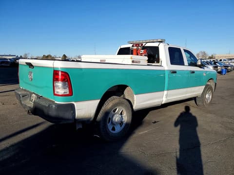 2021 Ram 2500, VIN 3C6UR5HJ9MG654988. Zdjęcie 3 z 6 z aukcji Copart. Katalog aut z USA OpenDataCar.