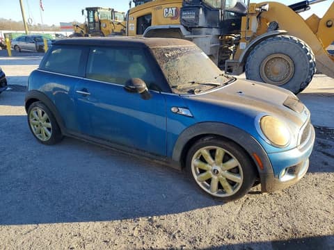 2010 Mini Cooper, VIN WMWMF7C50ATZ71092. Фото 4 з 6 з аукціону Copart. Каталог авто зі США OpenDataCar.