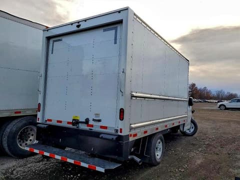 2025 Gmc Savana, VIN 7GZ07SF71SN008192. Фото 3 з 6 з аукціону Copart. Каталог авто зі США OpenDataCar.