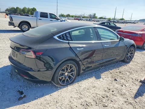 2018 Tesla Model 3, VIN 5YJ3E1EA8JF165920. Фото 3 з 6 з аукціону Copart. Каталог авто зі США OpenDataCar.