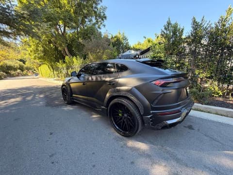 2019 Lamborghini Urus, VIN ZPBUA1ZL8KLA04132. Фото 3 з 6 з аукціону Copart. Каталог авто зі США OpenDataCar.