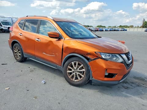 2017 Nissan Rogue, VIN JN8AT2MT1HW390602. Фото 4 з 6 з аукціону Copart. Каталог авто зі США OpenDataCar.