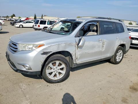 2013 Toyota Highlander, VIN 5TDBK3EHXDS201300. Фото 1 з 6 з аукціону Copart. Каталог авто зі США OpenDataCar.