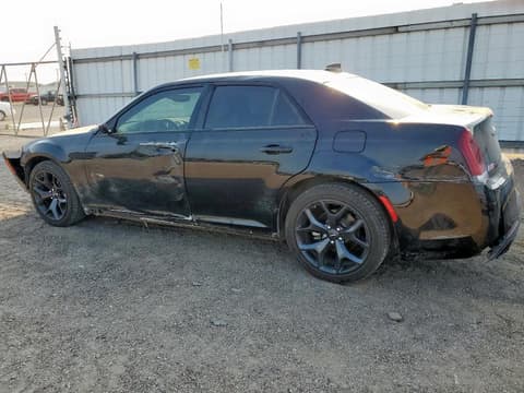 2023 Chrysler 300, VIN 2C3CCAAGXPH681834. Фото 2 из 6 с аукциона Copart. Каталог авто из США OpenDataCar.