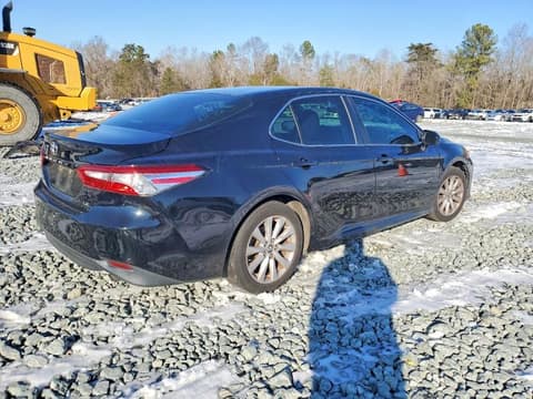 2018 Toyota Camry, VIN 4T1B11HK9JU086111. Фото 3 з 6 з аукціону Copart. Каталог авто зі США OpenDataCar.