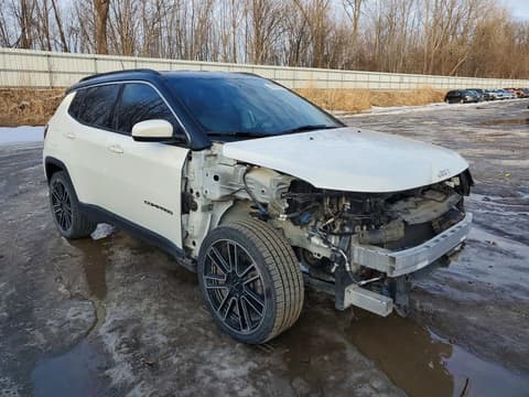 2018 Jeep Compass, VIN 3C4NJCBB1JT268367. Фото 4 з 6 з аукціону Copart. Каталог авто зі США OpenDataCar.