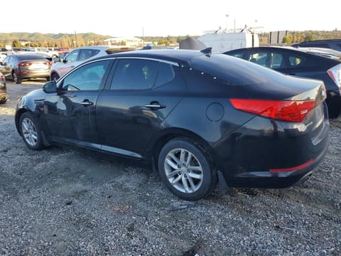 2013 Kia Optima, VIN 5XXGM4A72DG246588. Фото 2 з 6 з аукціону Copart. Каталог авто зі США OpenDataCar.