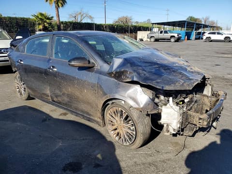 2022 Kia Forte, VIN 3KPF54AD3NE505789. Фото 4 з 6 з аукціону Copart. Каталог авто зі США OpenDataCar.