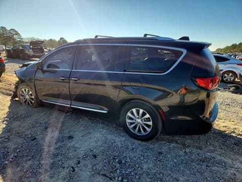 2018 Chrysler Pacifica, VIN 2C4RC1EG2JR293448. Фото 2 з 6 з аукціону Copart. Каталог авто зі США OpenDataCar.