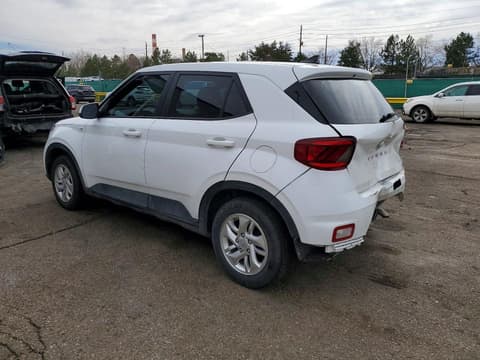 2021 Hyundai Venue, VIN KMHRB8A30MU111991. Фото 2 з 6 з аукціону Copart. Каталог авто зі США OpenDataCar.