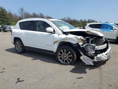 2016 Jeep Compass, VIN 1C4NJDEB9GD639355. Фото 4 з 6 з аукціону Copart. Каталог авто зі США OpenDataCar.