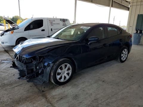 2018 Mazda 3, VIN 3MZBN1U7XJM212648. Фото 1 з 6 з аукціону Copart. Каталог авто зі США OpenDataCar.