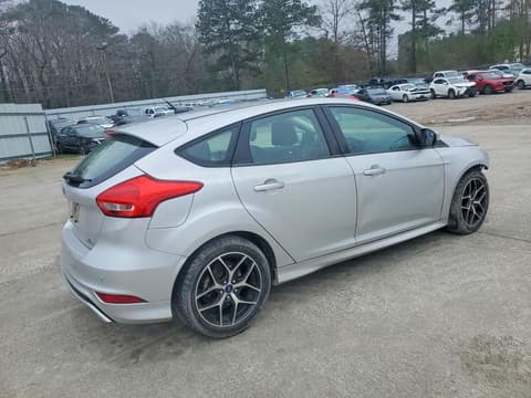 2016 Ford Focus, VIN 1FADP3K28GL335244. Фото 3 из 6 с аукциона Copart. Каталог авто из США OpenDataCar.