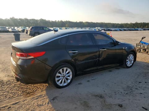 2018 Kia Optima, VIN 5XXGT4L31JG273807. Фото 3 з 6 з аукціону Copart. Каталог авто зі США OpenDataCar.