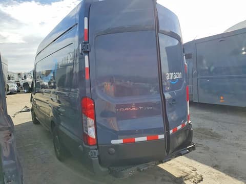 2019 Ford Transit, VIN 1FTYR3XM1KKB78901. Фото 2 з 6 з аукціону Copart. Каталог авто зі США OpenDataCar.