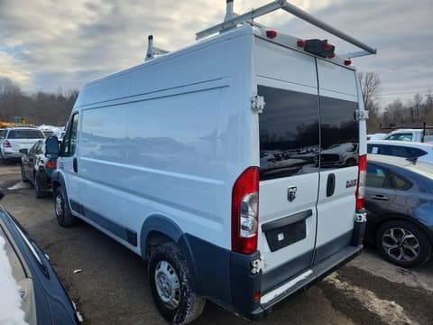 2018 Ram ProMaster 2500, VIN 3C6TRVCG5JE140196. Фото 2 из 6 с аукциона Copart. Каталог авто из США OpenDataCar.