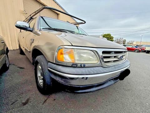 2001 Ford F-150 Lightning, VIN 1FTRX17L81NA76272. Фото 1 з 6 з аукціону Copart. Каталог авто зі США OpenDataCar.