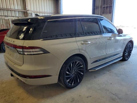 2021 Lincoln Aviator, VIN 5LMYJ8XY5MNL00659. Фото 3 з 6 з аукціону Copart. Каталог авто зі США OpenDataCar.