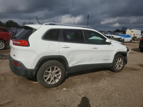 2015 Jeep Cherokee, VIN 1C4PJMCB9FW680907. Фото 3 з 6 з аукціону Copart. Каталог авто зі США OpenDataCar.