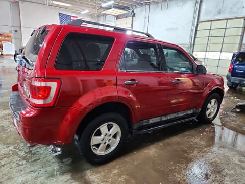 2010 Ford Escape, VIN 1FMCU9DG8AKC05497. Фото 3 з 6 з аукціону Copart. Каталог авто зі США OpenDataCar.