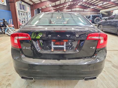 2015 Volvo S60, VIN YV126MFK8F2364472. Фото 6 з 6 з аукціону Copart. Каталог авто зі США OpenDataCar.